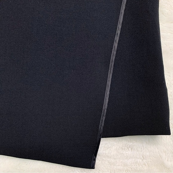 M.M LaFleur Women's Black Length Asymmetrical Skirt Size 4 - Picture 3 of 11